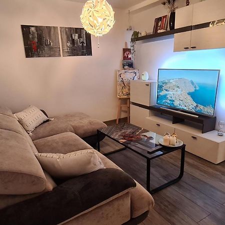 מאלי לוסיניי Apartman Kokola מראה חיצוני תמונה