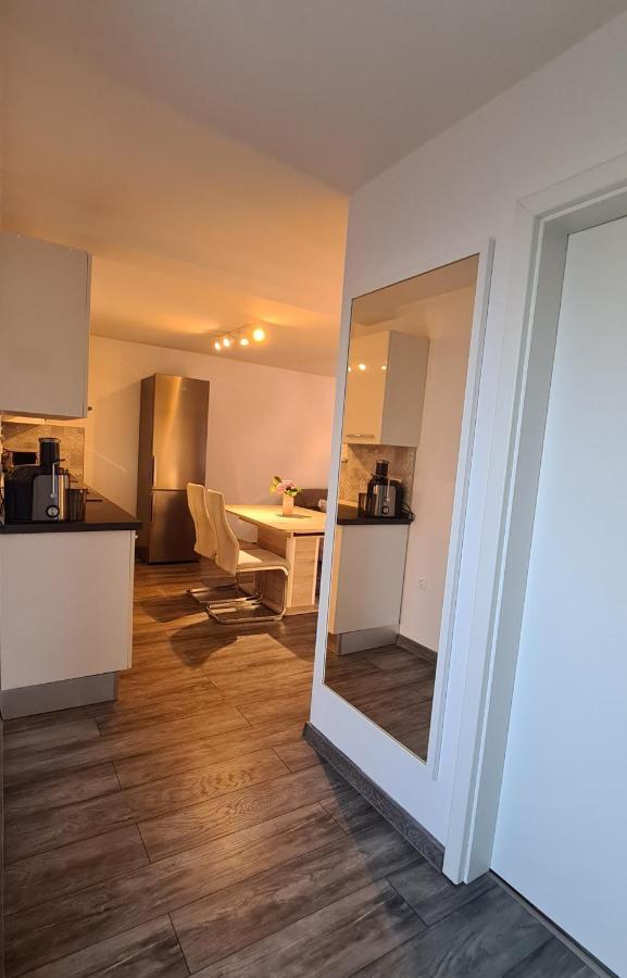 מאלי לוסיניי Apartman Kokola מראה חיצוני תמונה